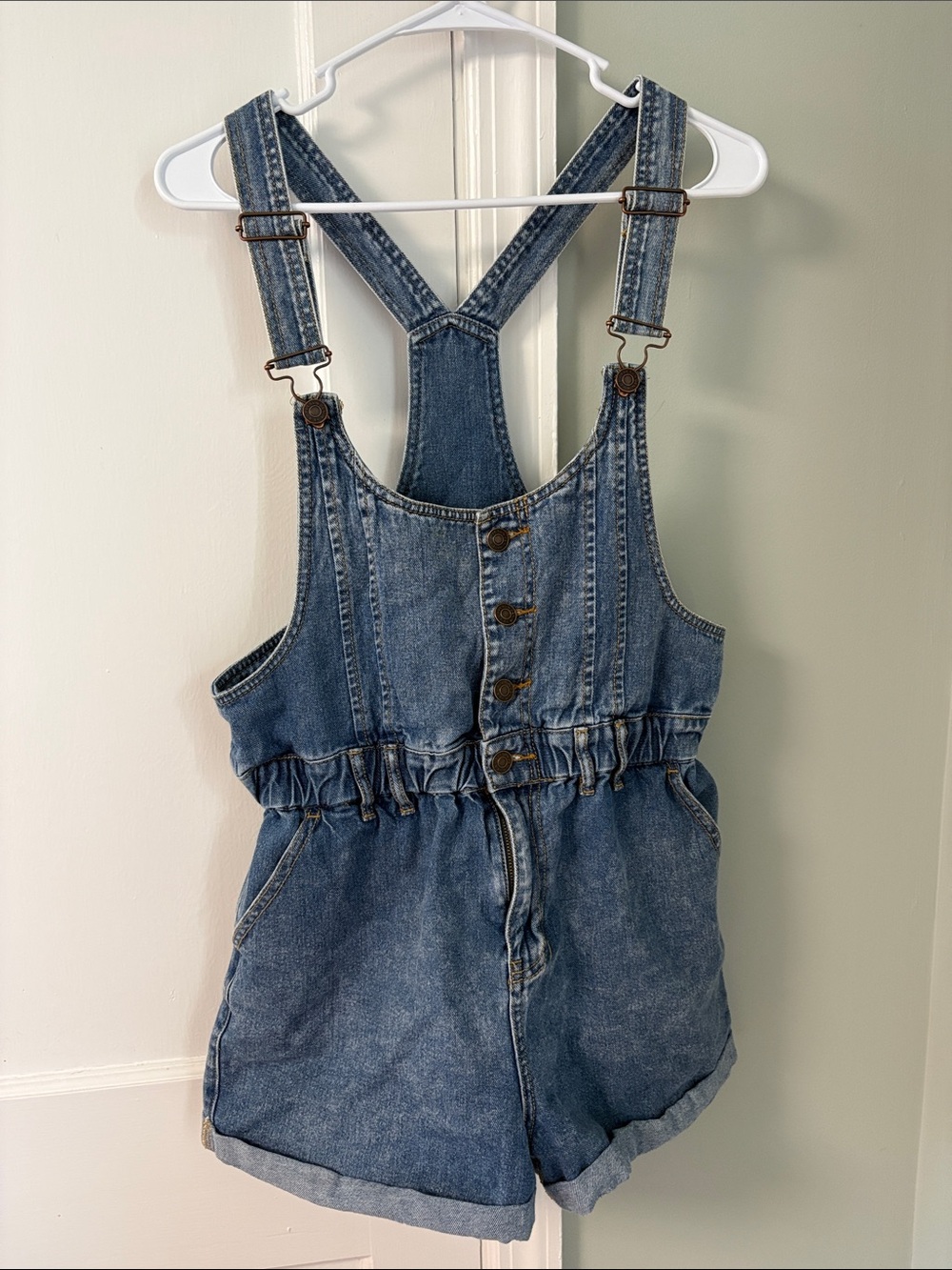 PacSun Women’s Denim Short Overalls Blue Romper size Medium